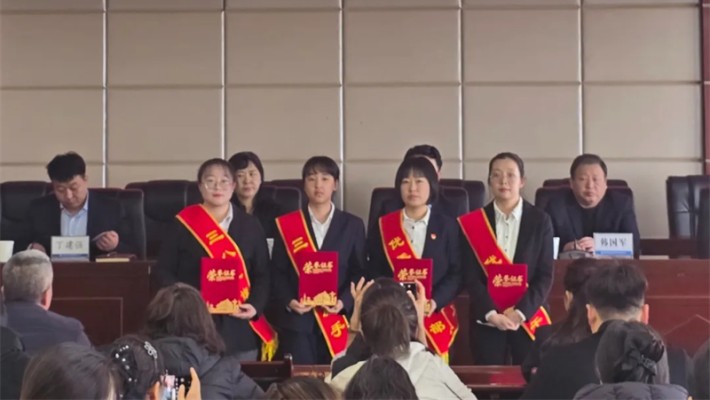 裝備公司召開2023-2024年度“三八紅旗手”、優(yōu)秀工會干部表彰會暨慶祝三八節(jié)“巾幗綻芳華 巧手創(chuàng)未來”主題活動